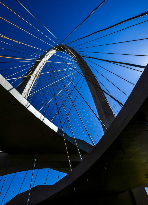 DESCUBRA <br><b>SÃO JOSÉ DOS CAMPOS</b>